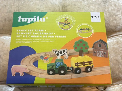 Lupilu wooden farm train - farm, set