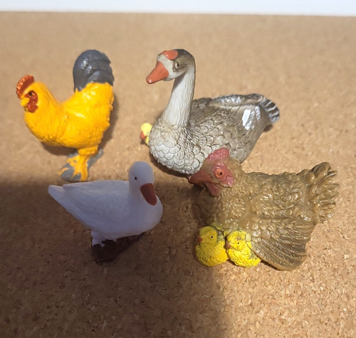 Farm bird figures small - bird,