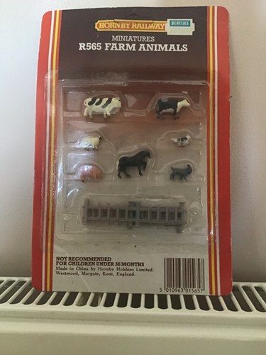 Hornby railways r565 farm - r565,