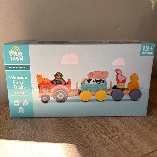 Wooden farm train set - wooden,