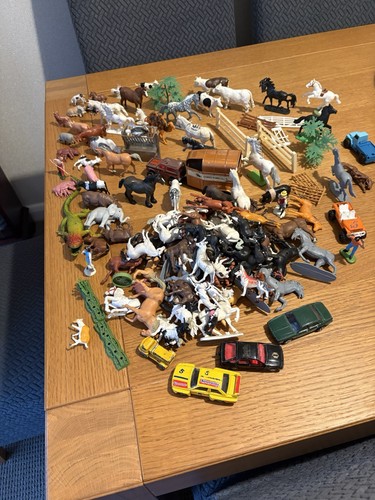 Farm set with figures - set,