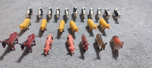 Farm animals figures - figures,